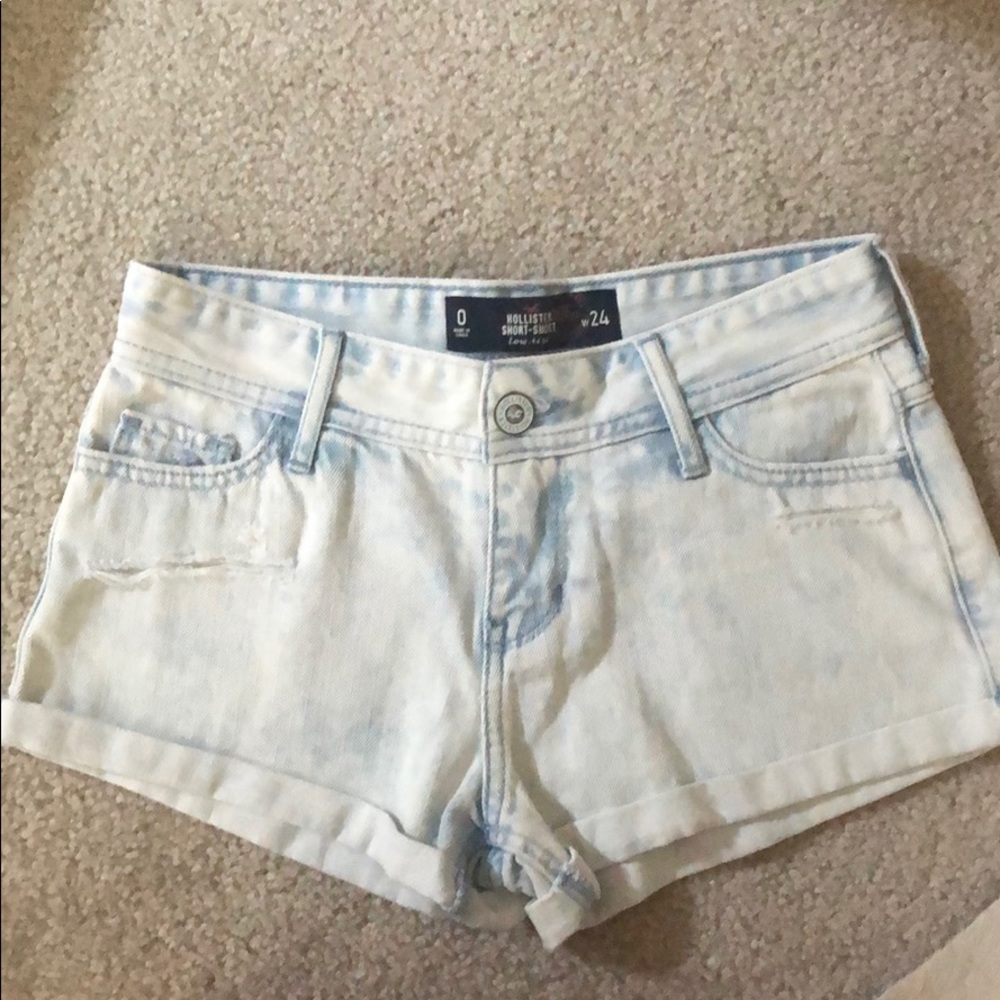 Hollister light wash denim shorts